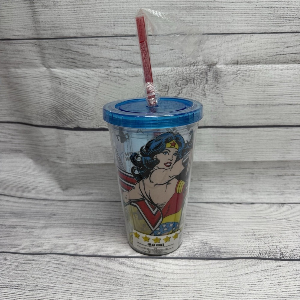 WONDER WOMAN Acrylic Plastic Tumbler 3D Ice Cubes WW9087Q New